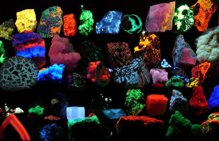 Micromineralogy Meeting: Sat. 5/9, Fluorescent Minerals