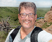 Interview With Rob Sula on Paleo Artwork for Lizzadro Museum