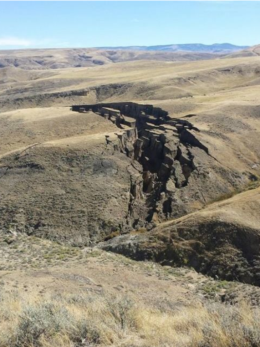 Found: A 2,250 Foot Long Crack in Wyoming