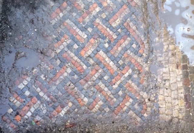 Found: A Magnificent Roman Villa, Hiding Under a British Backyard