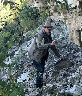 Roy Plotnick: Alien technology on Earth!