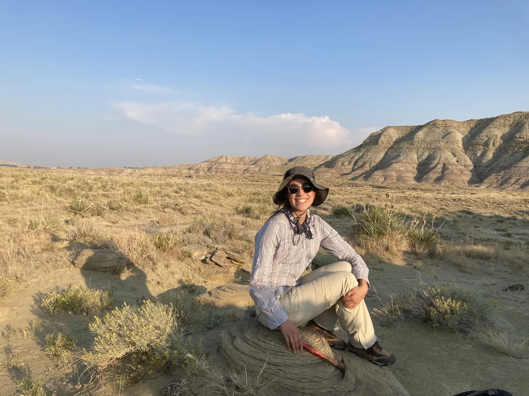 Smithsonian: Tiny Fossils, Big Insight; How We Can Use Fossil Pollen to Understand Earth’s Climate History