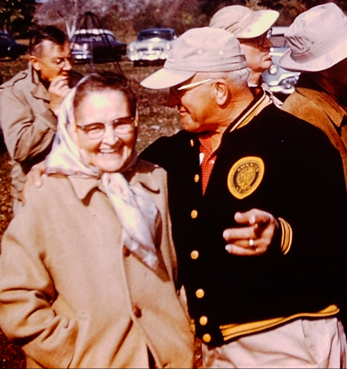 Throwback Thursday #192: December 1953 Mazon Creek Facet