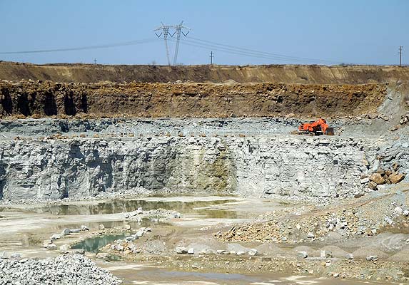 ESCONI Field Trip: Friday, April 27th, 2018 to St. Paul Quarry, St. Paul, IN